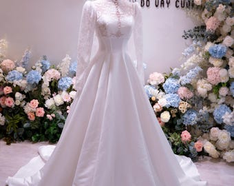 Elegante vestido de novia de satén y encaje de manga larga / Vestido de novia de cuello alto con cola / Vestido de novia clásico vintage y modesto / Vestido hecho a medida