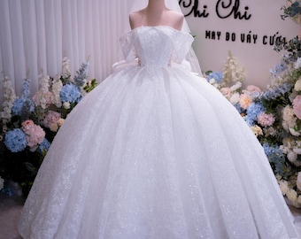 Lujoso vestido de novia de gala con hombros descubiertos y encaje brillante – Vestido de novia de princesa con corpiño de corsé bordado y falda de tul brillante