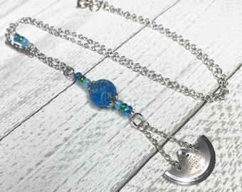 Steampunk-ketting: vintage Hamilton-horloge met bewegingsrotor en aardse blauwe kraal Cadeaus voor vrouwen
