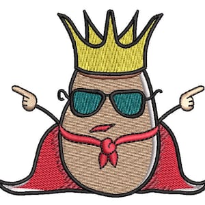 Puede incluir: Parche bordado con una patata de dibujos animados que lleva una corona dorada, gafas de sol y una capa roja. La patata está señalando con ambas manos, con un contorno negro.