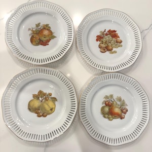 FB and Co Germany Set of 4 plates,vintage porcelain plates,reticulated scalloped rim with gold trim,Floral pattern,Nut pattern