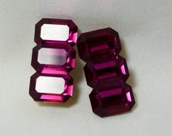 Wendy Gell Vintage earrings,Signed Fuchsia,clip on earring,collectible,signed earrings,vogue style,1980 jewelry,1970 jewelry,vintage costume