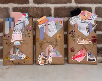 Blind Date With A Book: Mystery Gift Set