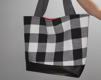 Black and White Buffalo Plaid Tote Bag S857