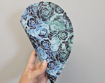 Blue Green Roses Heart Shaped Wallet