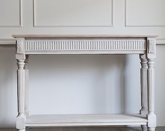 Grote bureautafel, consoletafel, consoletafel met radiator, eiken consoletafel, eiken bureau, rustieke tafel, houten tafelblad, rustieke gebogen consoletafel