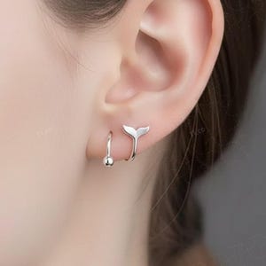 Sterling Silber Mermaid Tail Spirale Ohrstecker für Frauen Mädchen, Wave Twist Ohrstecker für Ohrläppchen, Ocean Schmuck, Geburtstagsgeschenk