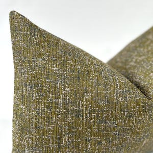 Moss Green Mottled Throw Pillow Cover Decorative Upholstery Fabric Long Lumbar Pillow Cushion Cover Spring Decor Sofa and Bed Pillow Covers