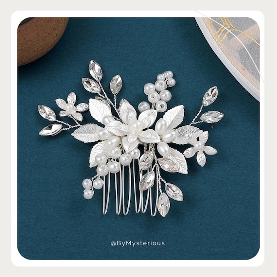 Crystal Flower Bridal Hair Comb: Handmade Wedding Hair Clip  display picture 2