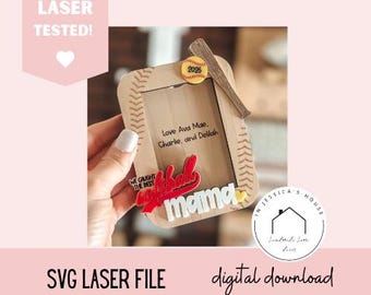 Fichier numérique, SVG, téléchargement immédiat, Softball Mama, cadre photo, We Caught the Best Mama, Fête des Mères, Cadeau pour maman