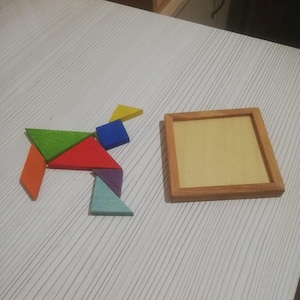 Wooden Tangram Puzzle Set – Montessori Colorful Geometric Brain Teaser Toy with Tray, Handmade Learning Game for Kids and Toddlers