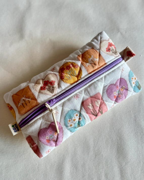 Handmade Quilted Makeup Bag • Flowers Cotton Travel Pouch