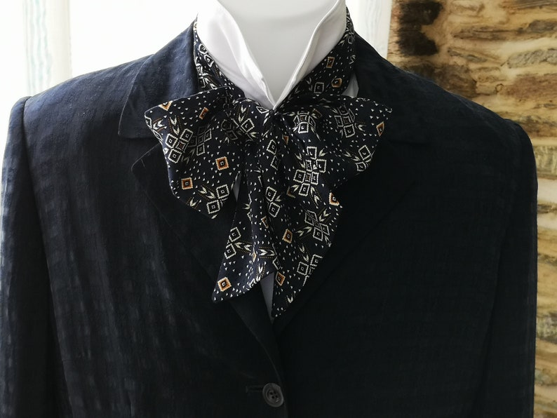 Foulard de cou cravate cravate ascot vêtements pour hommes image 4