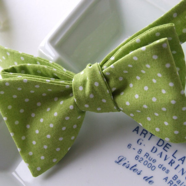 Mens bow tie, green and white, polka dot, freestyle for men