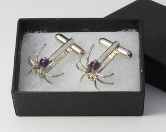 Spider Cufflinks, eye catching and unusual: for people that think outside of the box