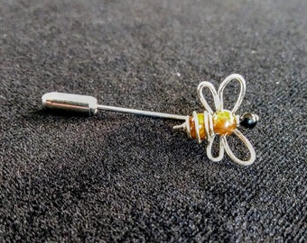 Alfiler pequeño de abeja