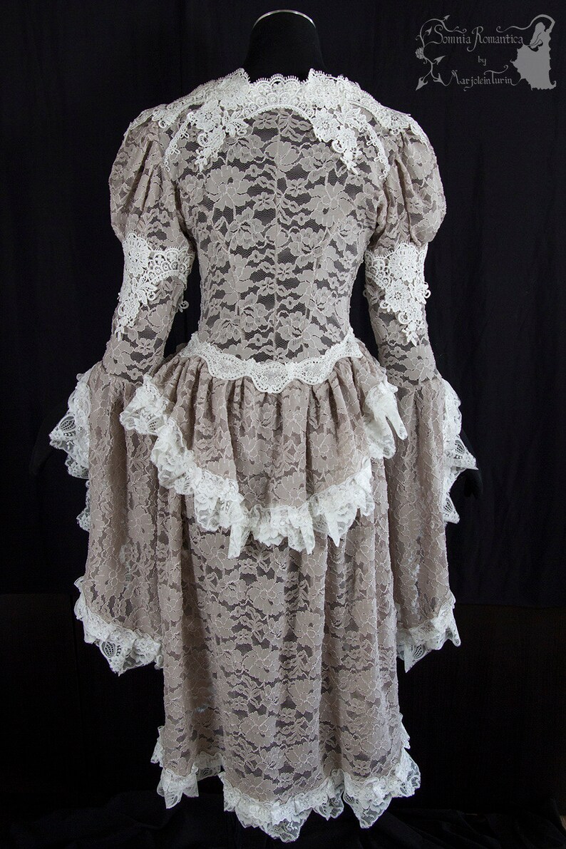 Waistcoat lace robe L Art Nouveau Cottage Chic Victorian ...