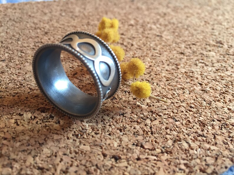 Children name ring Personalized gift for men and women Custom name ring Statement jewelry Infinity ring