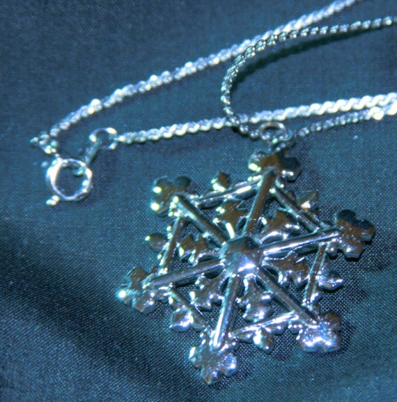 Vintage 1970s Silver Surgical Steel Chain with Sil