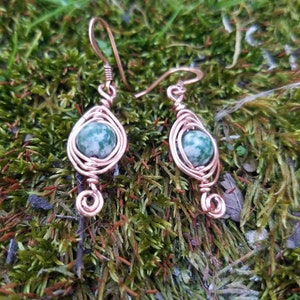 Copper Herringbone Earrings Green Tree Agate Earrings Copper Wire Wrap Earrings Green Gemstone Earrings Two Feathers Jewelry image 5