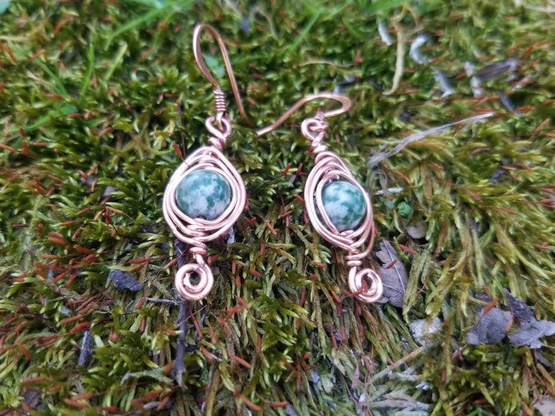 Copper Herringbone Earrings Green Tree Agate Earrings Copper Wire Wrap Earrings Green Gemstone Earrings Two Feathers Jewelry image 5