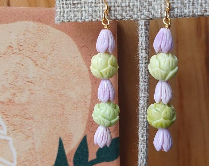 Green Flower Bud Pikake Flower Earrings