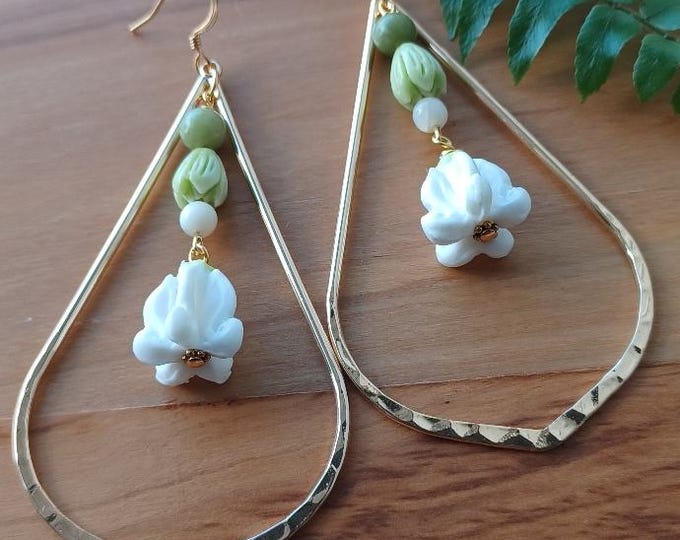 Crown Flower Jade Pikake Bud Flower Earrings