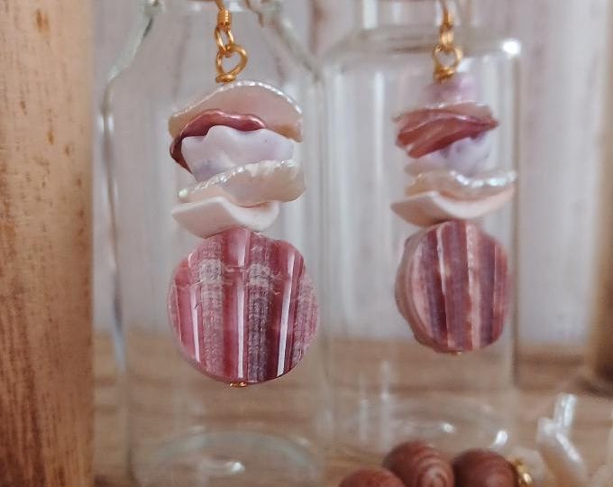 Shell Pearl Earrings