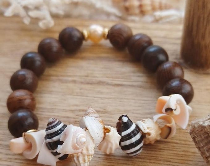 Rosewood Diffuser Bracelet: SeaShell  Pearl Aromatherapy Jewelry