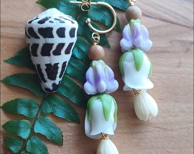 Crown Flower Pikake Rose Flower Sandalwood Earrings