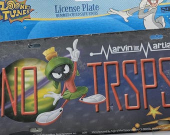 Nowa tablica rejestracyjna Looney Tunes Marvin the Martian Novelty „NO TRSPSN”