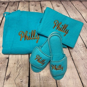 Bridesmaid Gift, Spa Robe Gift Set, Waffle Weave Slippers Matching Cosmetic Bag Set, Personalized Loungewear, Sorority Gift, Gift for Her