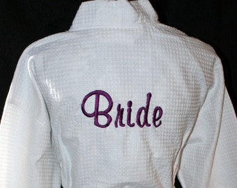 White Personalized Bride Getting Ready Robe Title on Back, Bridesmaid Wedding Day Cover Up, Cotton Waffle Weave Kimono Robe, Sleepwear