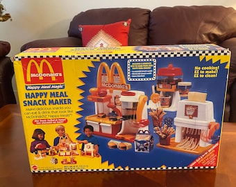 Vintage 1993 McDonald's Happy Meal Magic Snack Maker, NEW and SEALED