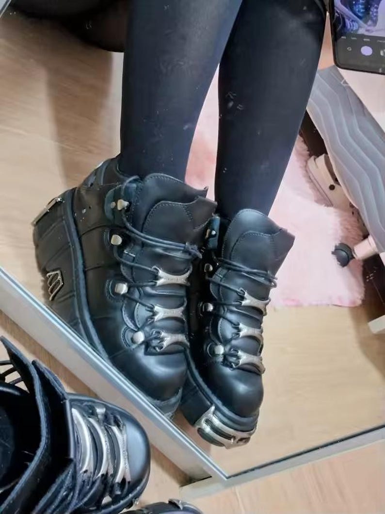 Women’s Black Punk Platform Sneakers - 6cm Gothic Metal Decor Motorcycle Boots - Lace-Up Rock Style Ankle Boots - High Heel PU Leather Platform Shoes - Industrial Punk Streetwear Booties
