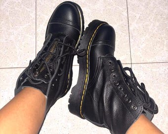 Botas negras de plataforma de cuero genuino para mujer, botas punk de media pantorrilla con cremallera frontal