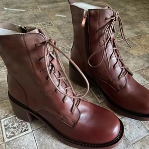 Genuine Leather Winter Round Toe Thick Heel Lace Up Retro Platform Ankle Boots for Women