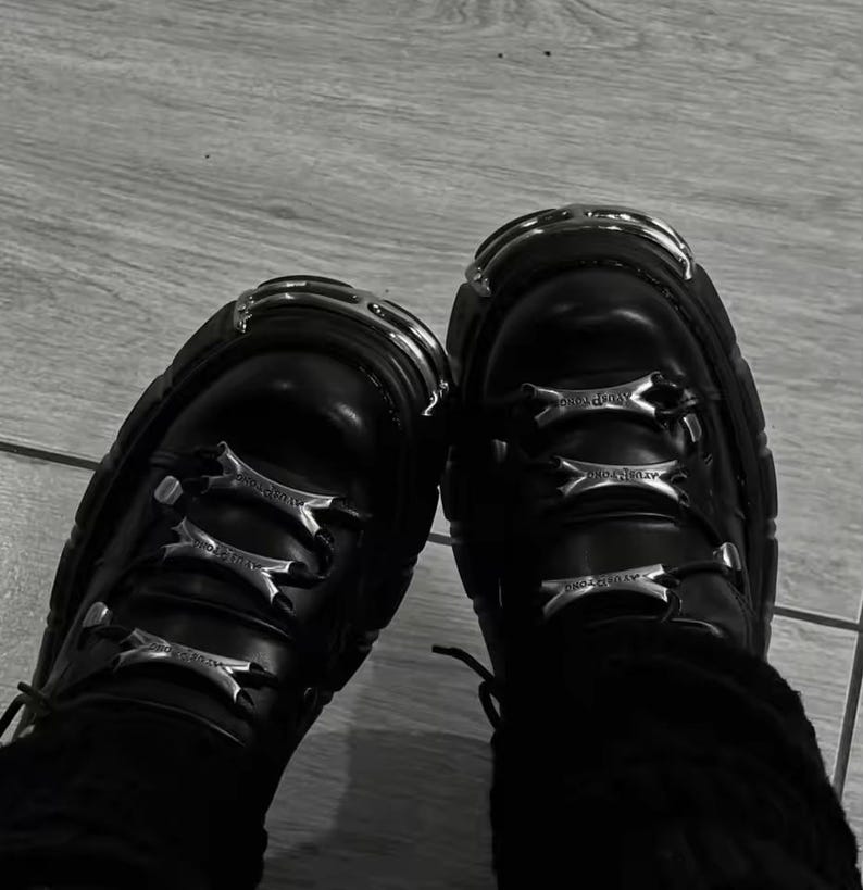 Women’s Black Punk Platform Sneakers - 6cm Gothic Metal Decor Motorcycle Boots - Lace-Up Rock Style Ankle Boots - High Heel PU Leather Platform Shoes - Industrial Punk Streetwear Booties