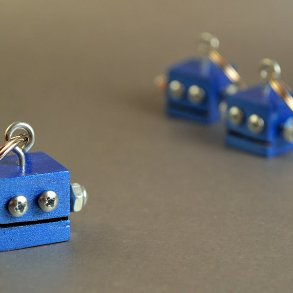 Roboter Schlüsselanhänger, funktionelle Kunst, Metallic-Blau
