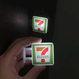 Glowing 7-Eleven LED Fridge Magnet | Light Up Konbini Sign | Japanese Convenience Store Decor | Mini LED Refrigerator Magnet Light