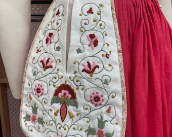 Single 18th Century Embroidered Linen Pocket / Hand Stitched with bias trim /Stitched in rose and green wool