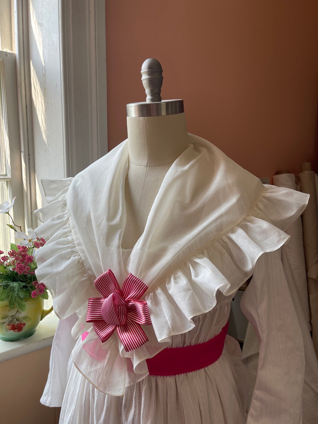 1780s- 1790s Ruffled Neckerchief / Cream Color / Colonial Revolutionary ...