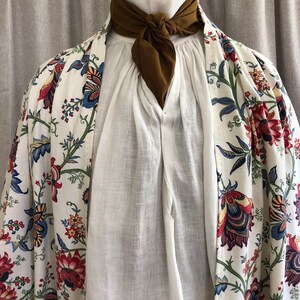 Mens Red Printed Banyan / Dressing Gown -  18th C. Reenacting Costume / Colonial Revolutionary War Era / Early 19th C. Regency Era