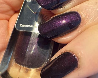 Villain Haute Nail Polish – Black Pink/Purple