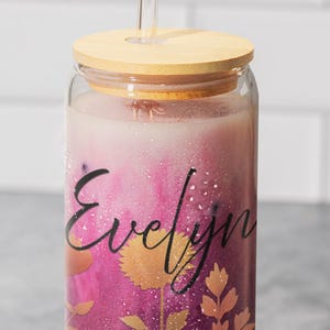 Bridesmaid gift, Drinking Glasses with Bamboo Lid, Iced Coffee Glasses, Personalized wedding gift, Floral glassware, Flower glass tumbler