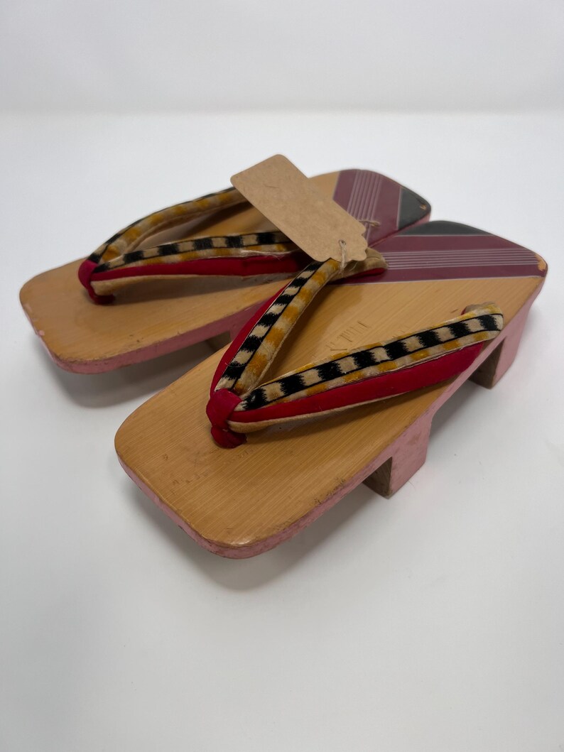 Vintage Japanese Wooden Geta Sandals – Traditional Thonged Footwear bild 4
