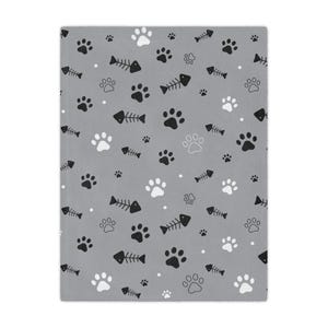 Cozy Pet-Themed Minky Blanket - Soft Fleece Throw for Animal Lovers, Puppy, Kitten, Gifts for Pet Owners, Dog and Cat Decor