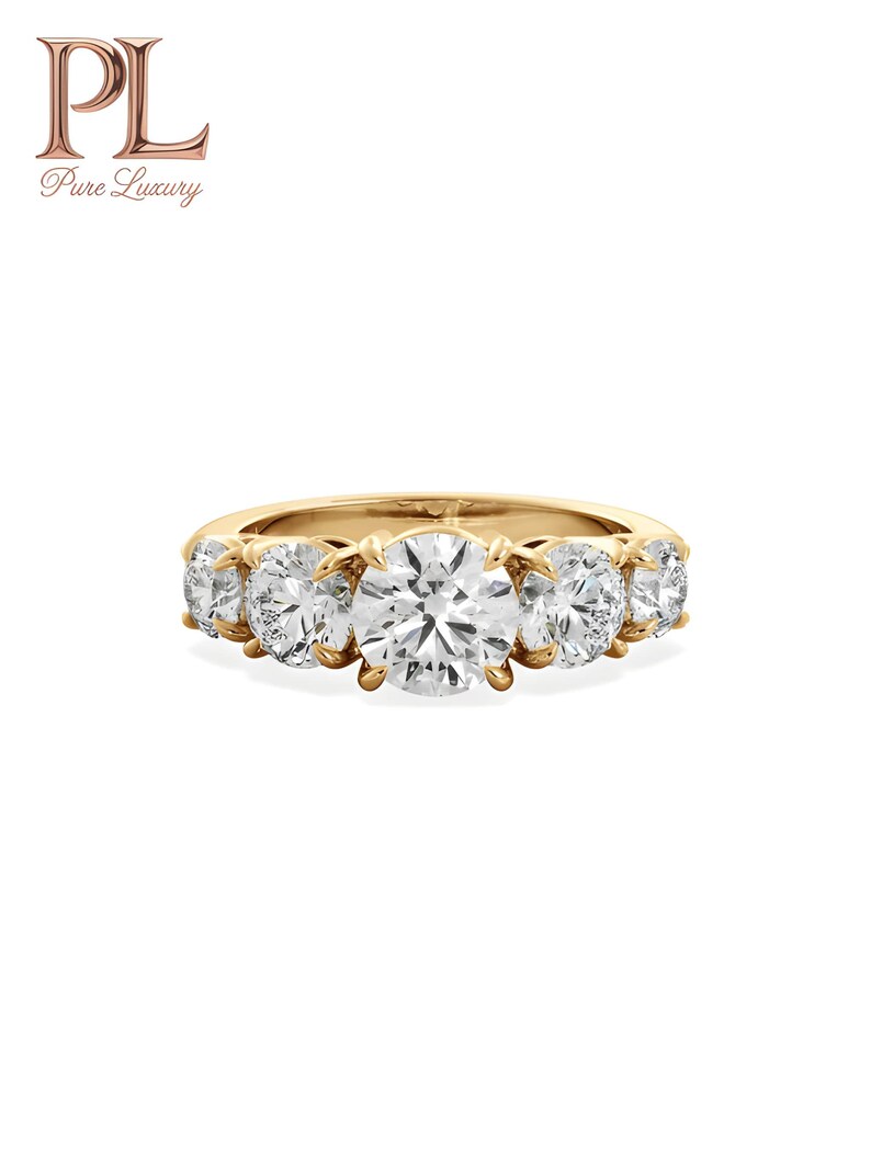 5 Stone Round Brilliant Cut Lab Grown Diamond Engagement Ring for Women ...