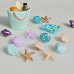 Seashell Beach Buttons ~ Includes 6 Cute 1/2 Inch Beach Buttons ...