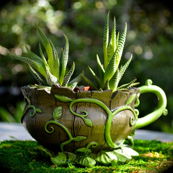 Woodland Tea Cup Planter with Vine ~ 2-1/2"H x 6-1/2"L ~ Planter Only ~ Fairy Garden Supplies ~ Gardening ~ Plants NOT Included ~ LAST ONE